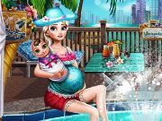 divertimento in piscina elsa incinta