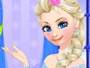 Elsa Went To Beauty Salon