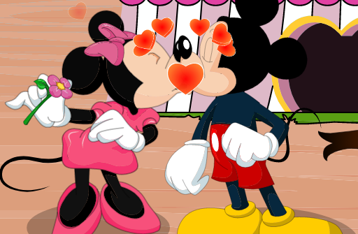 Mickey Mouse Kissing Game