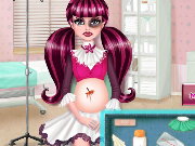 Heal Pregnant Draculaura Game