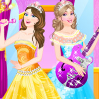 Betty And Popstar Dress Up Game