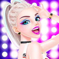 Fashion Celebrity Dress Up Game Game