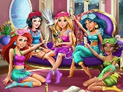 Disney Princesses Pyjama Party Game